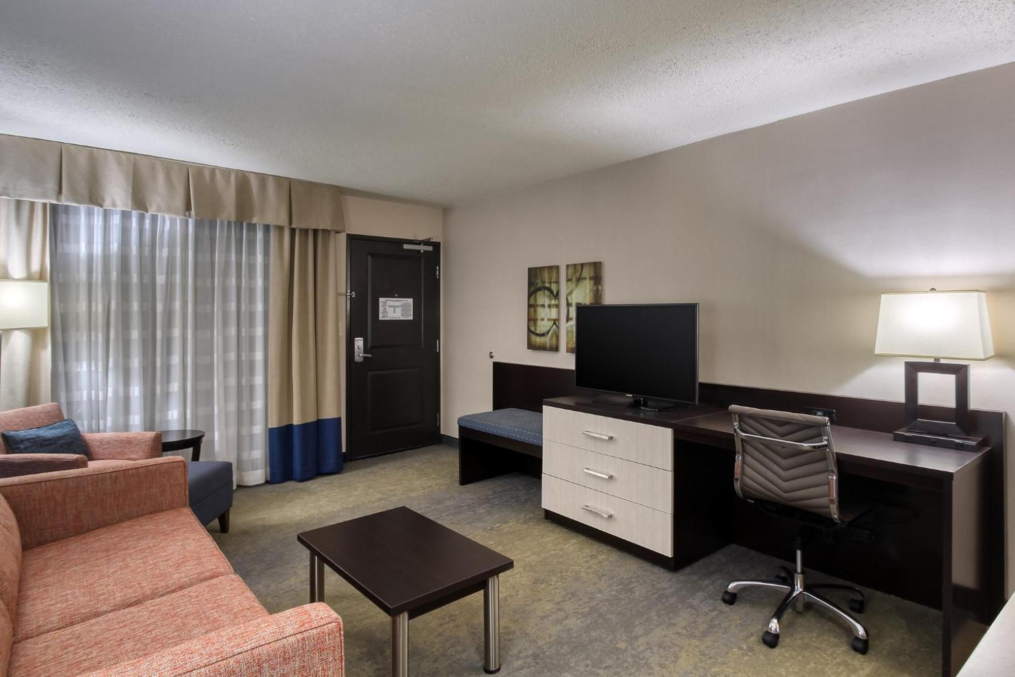 One-Bedroom Suite Two Double Beds